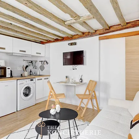 Chic Refait A Neuf Coeur Du Marais Paris
